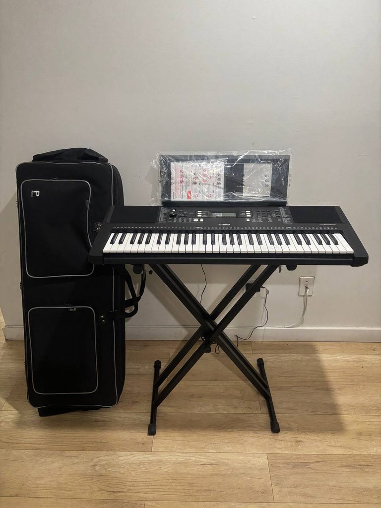 YAMAHA PSR E363